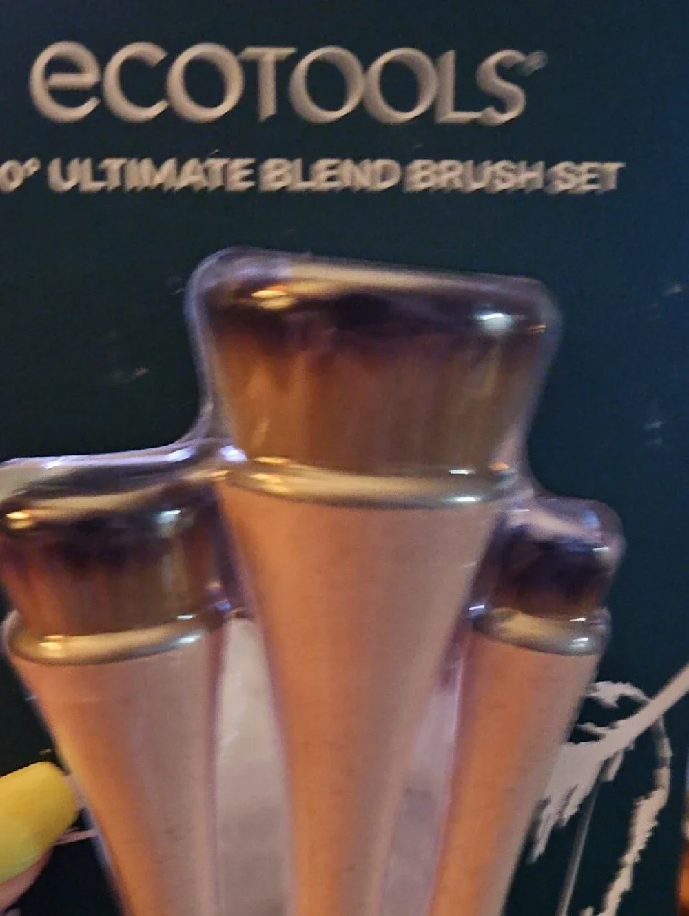 ecotools Bamboo-Handle 3-Piece Makeup Brush Set in Natural Brown and Gold-Tip